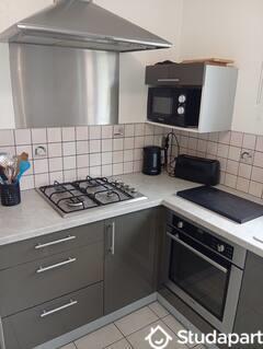 Chambre - 11 m² - 1 pièce