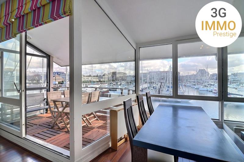 Appartement - 104 m² - 6 pièces