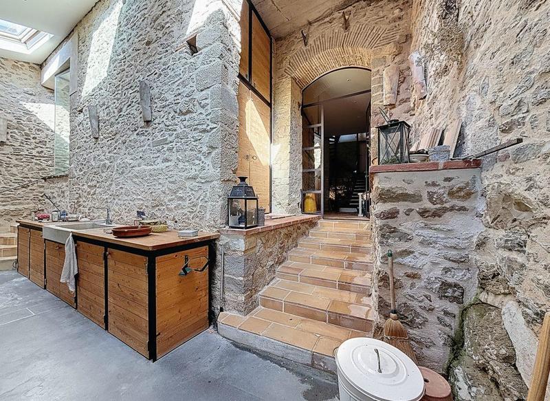 Maison traditionnelle - 177 m² - 5 pièces