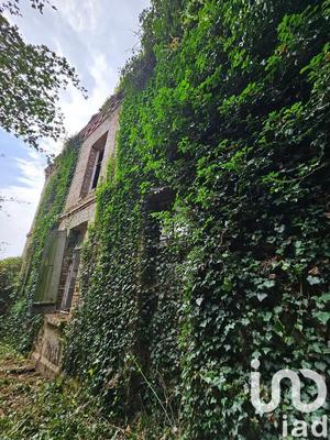 Maison - 240 m² - 7 pièces