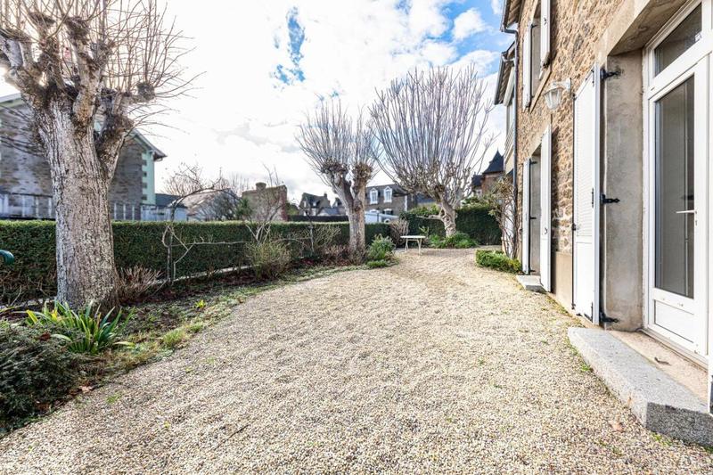 Maison ancienne - 135 m² - 7 pièces