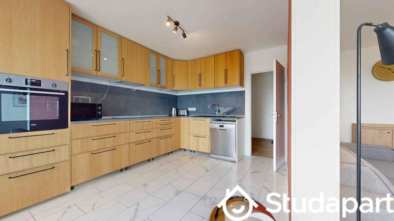 Chambre - 10 m² - 1 pièce