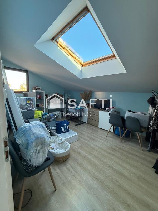 Maison - 180 m² - 6 pièces