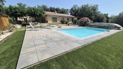 Villa - 171 m² - 7 pièces