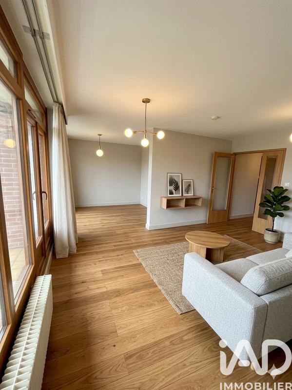 Appartement - 90 m² - 5 pièces