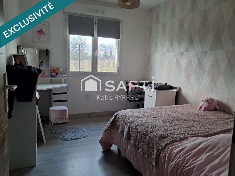 Maison - 95 m² - 5 pièces