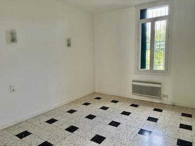 Maison - 100 m² - 3 pièces