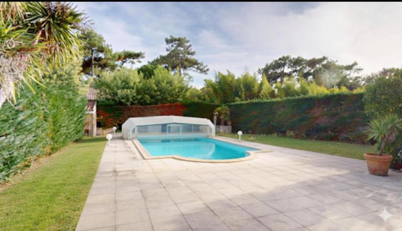 Villa - 181 m² - 7 pièces