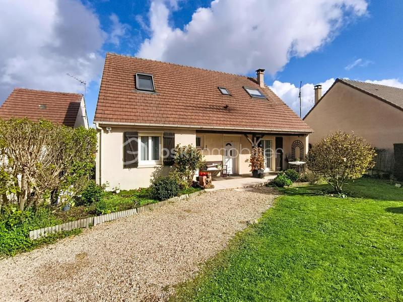 Maison - 134 m² - 6 pièces