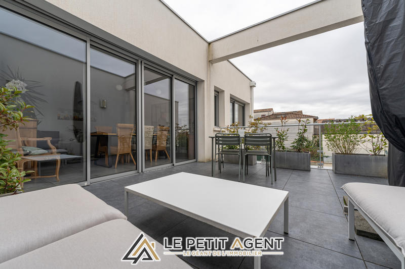 Maison - 90 m² - 4 pièces