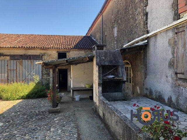 Viager - Maison - 517 m² - 16 pièces