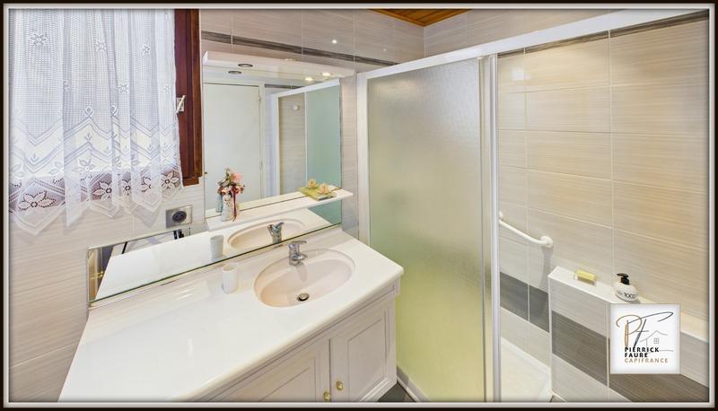 Maison - 183 m² - 7 pièces