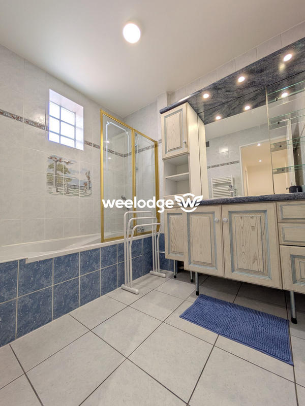 Appartement - 87 m² - 5 pièces