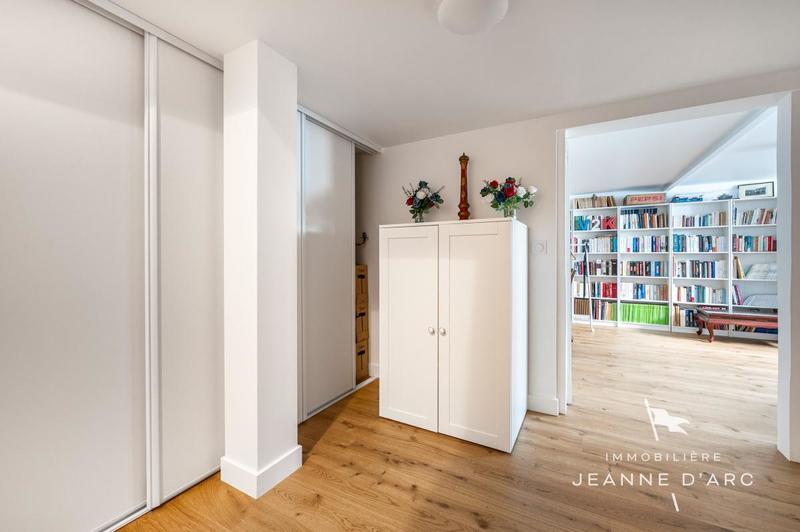 Maison de ville - 159 m² - 5 pièces