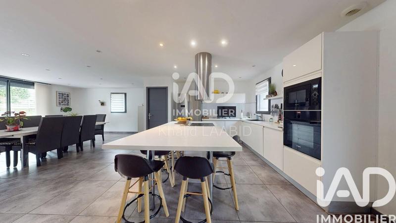 Maison de ville - 224 m² - 7 pièces