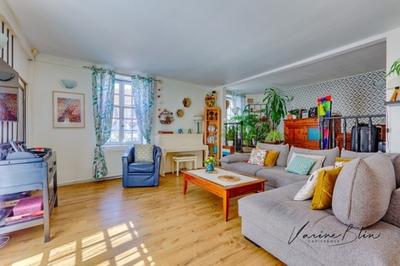 Maison - 126 m² - 10 pièces