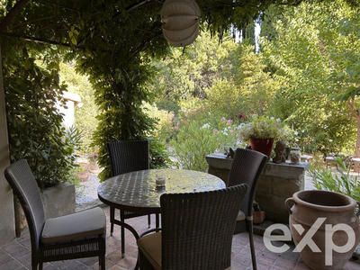 Maison - 195 m² - 6 pièces