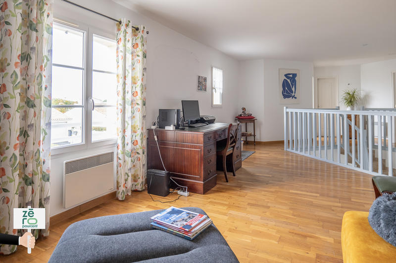 Maison - 176 m² - 6 pièces