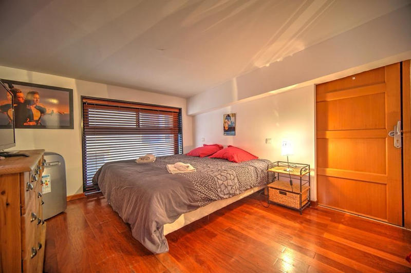 Appartement - 180 m² - 6 pièces