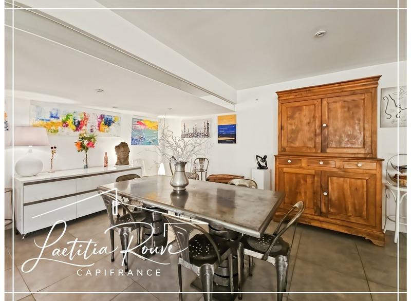 Appartement - 254 m² - 6 pièces