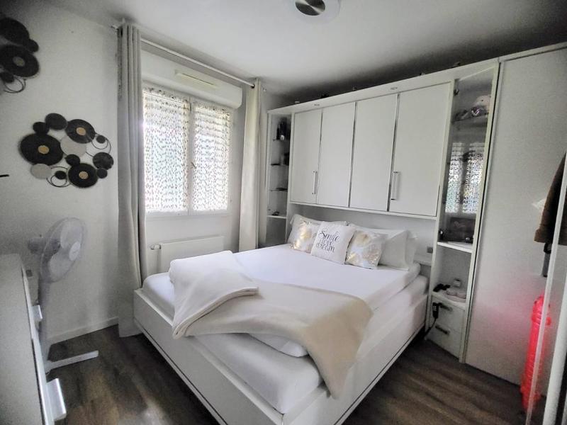 Pavillon - 86 m² - 4 pièces