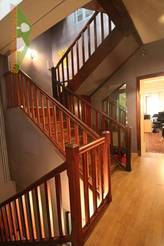 Immeuble - 240 m² - 9 pièces