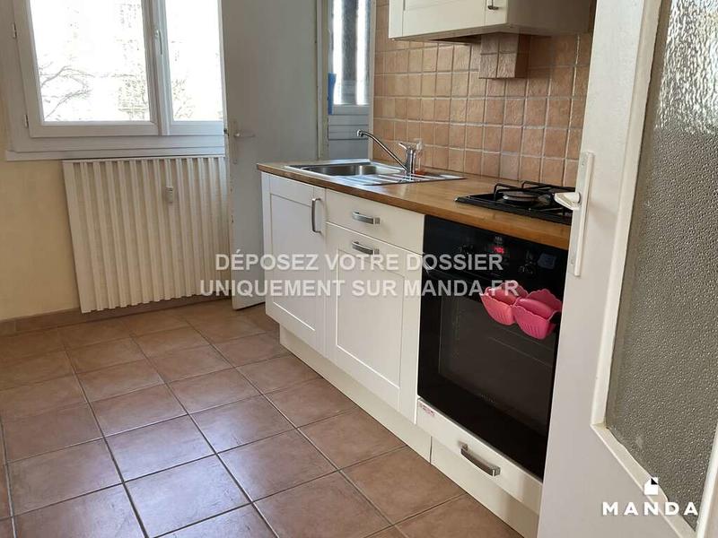 Chambre - 15 m² - 4 pièces