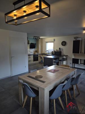 Appartement - 82 m² - 4 pièces