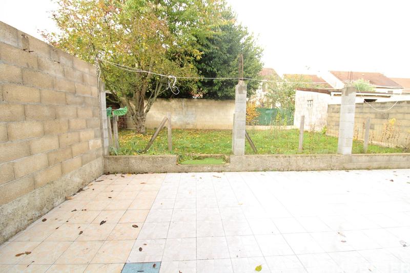 Maison - 80 m² - 5 pièces