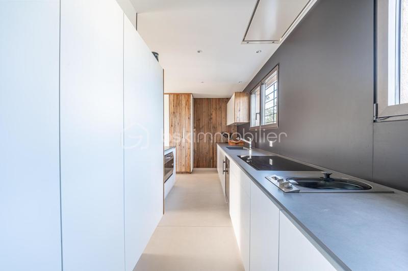 Appartement - 143 m² - 4 pièces