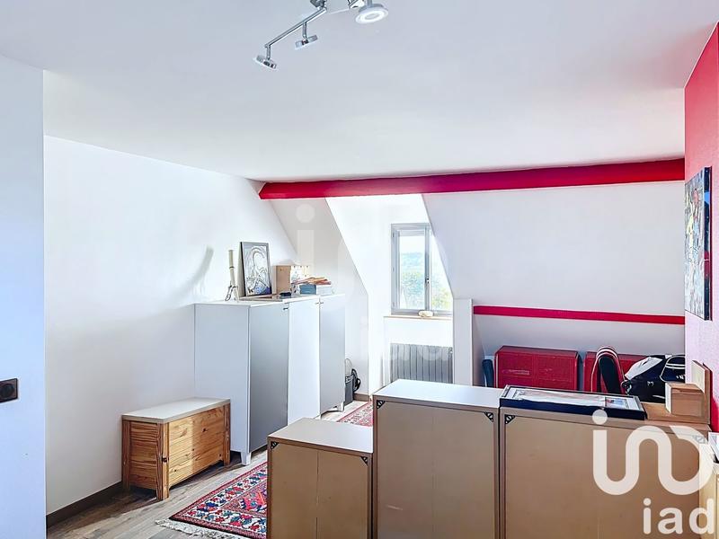 Maison - 380 m² - 8 pièces