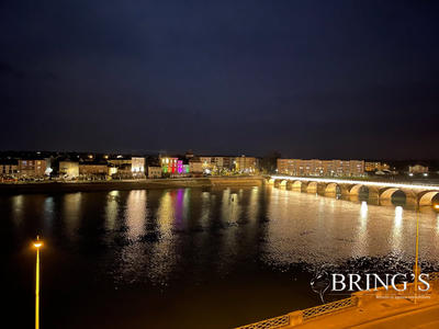 Duplex - 160 m² - 7 pièces