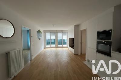 Appartement - 76 m² - 4 pièces