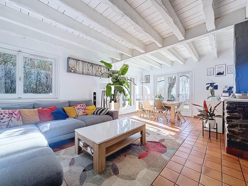 Maison - 165 m² - 7 pièces