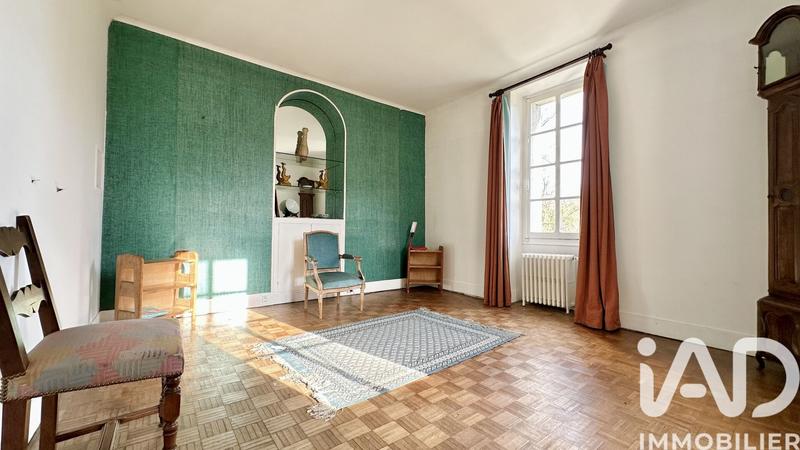 Maison - 311 m² - 8 pièces