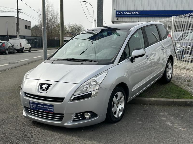 Peugeot 5008 Allure 1.6 Hdi 115 7 Places Toit Pano, Clim Auto-Bizone, Gps 1ère Main !