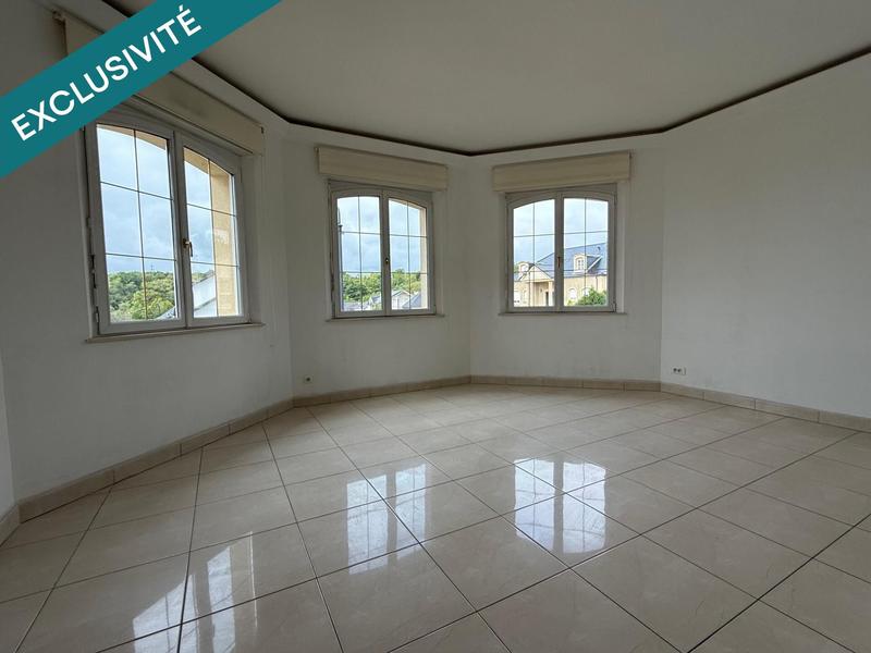 Maison - 231 m² - 5 pièces