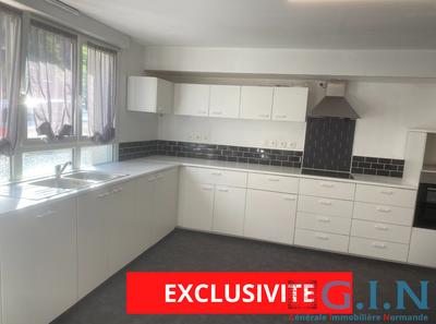 Maison - 145 m² - 5 pièces