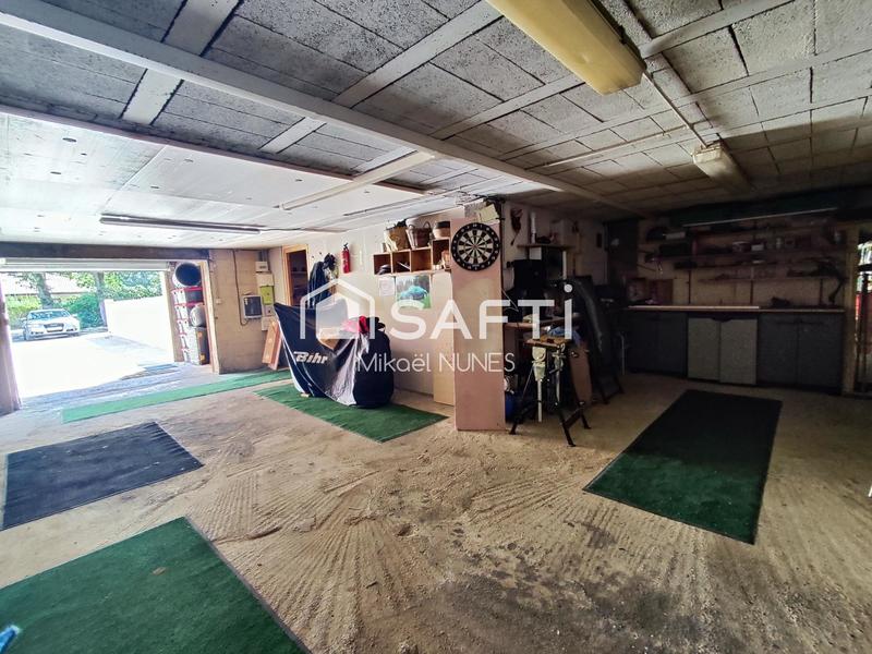 Maison - 160 m² - 6 pièces