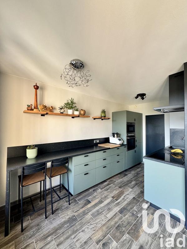 Appartement - 77 m² - 4 pièces