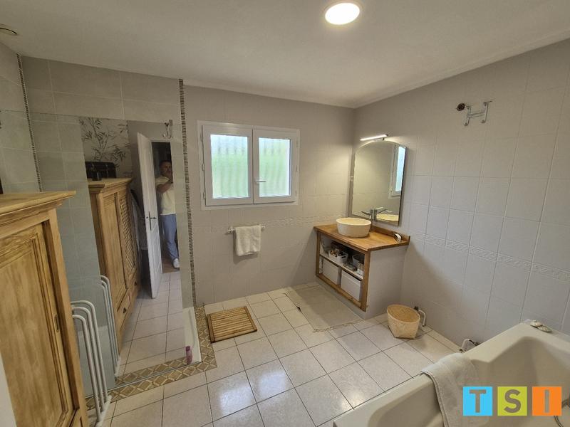 Maison - 188 m² - 6 pièces