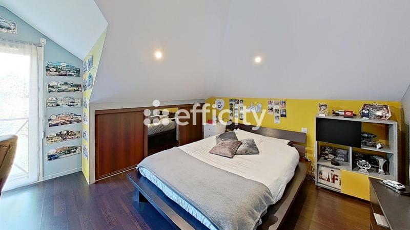 Maison - 145 m² - 5 pièces