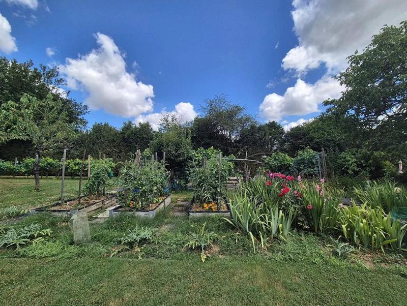 Maison - 400 m² - 11 pièces