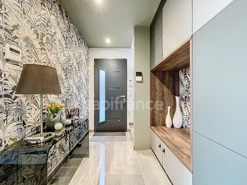 Villa - 145 m² - 6 pièces