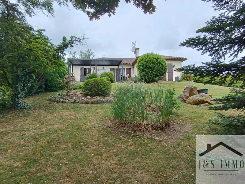 Maison - 158 m² - 7 pièces