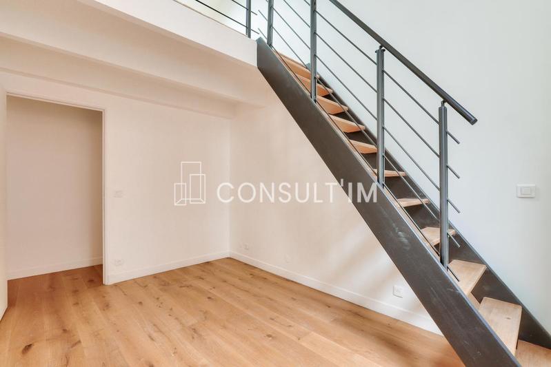 Bureau - 189 m² - 2 pièces