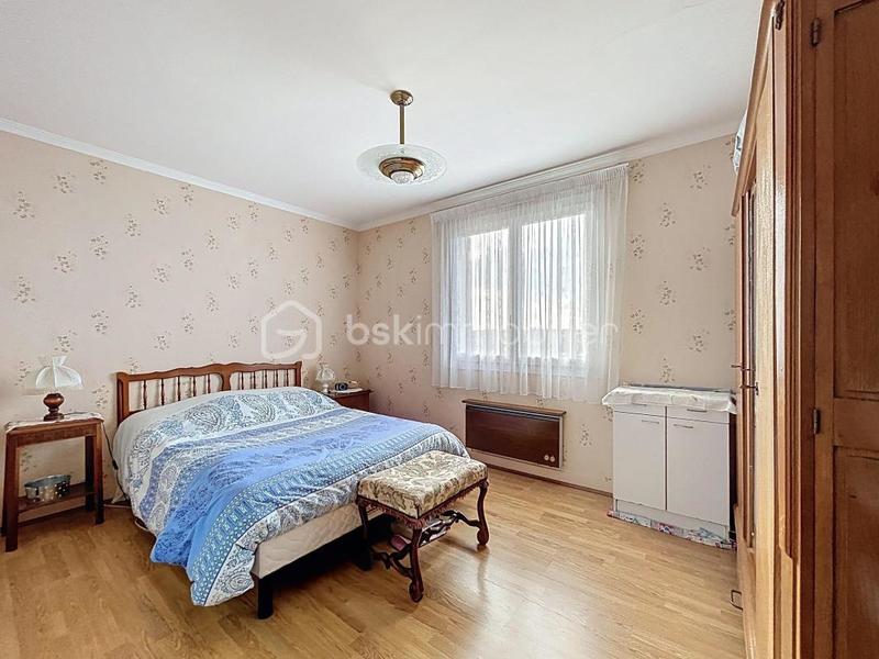 Pavillon - 90 m² - 4 pièces