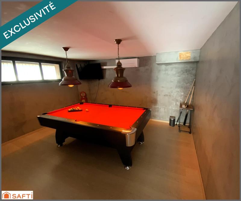 Maison - 187 m² - 7 pièces