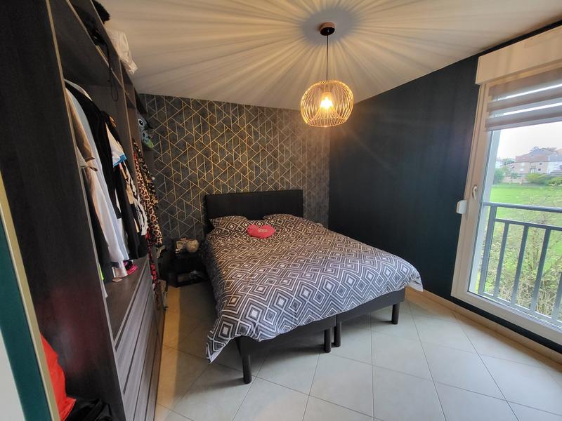 Appartement - 85 m² - 3 pièces