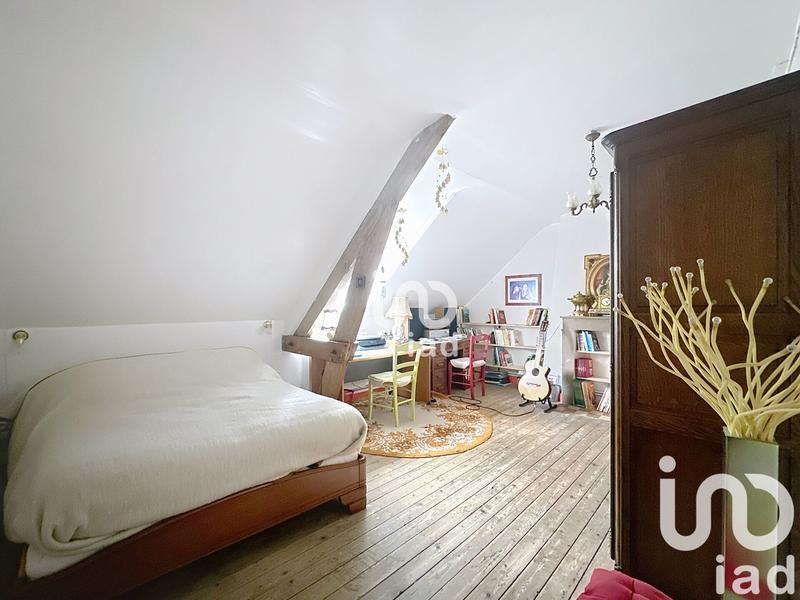 Maison - 145 m² - 6 pièces